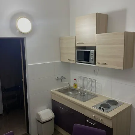 Seline, Pavić * Seline