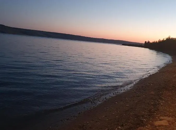 Seline, Pavic Lägenhet