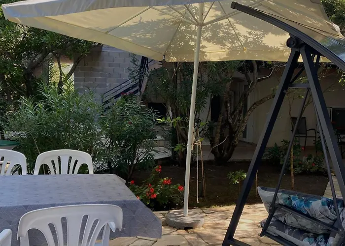 Apartman Seline, Pavic *